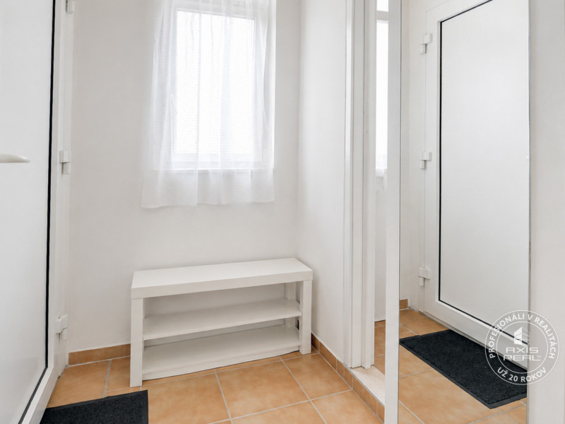 STUDIO WITH OWN ENTRANCE and COMMON BACKYARD, OLD TOWN, LAZARETSKÁ Str