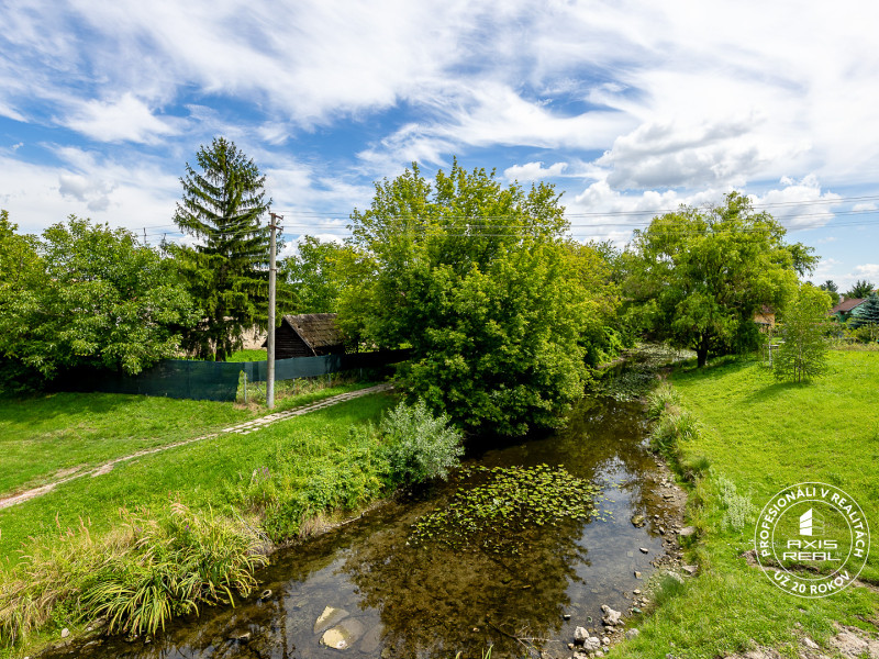  Stavebný pozemok (1.330 m2) Topoľový rad, Bernolákovo