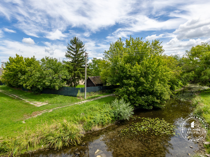  Stavebný pozemok (1.330 m2) Topoľový rad, Bernolákovo