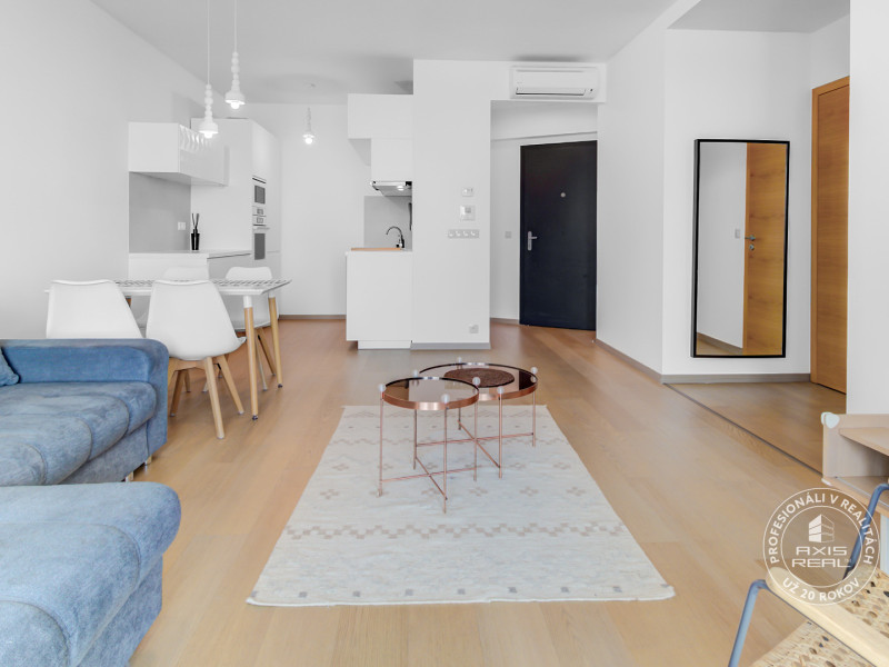 Rent 1-Bedroom apartment, AC, BALCONY, PARKING, Panorama City