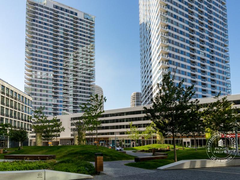 Rent 1-Bedroom apartment, AC, BALCONY, PARKING, Panorama City