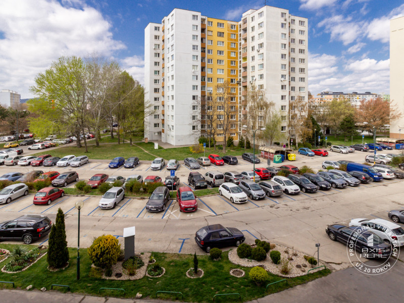  Zariadený 3-izb. byt, LODŽIA, BA V Petržalka, Ševčenkova