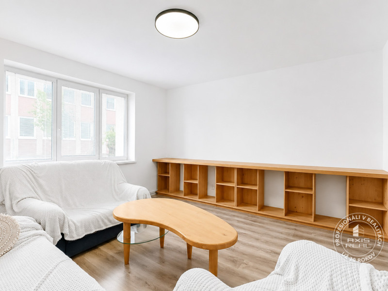 Sale One bedroom apartment, One bedroom apartment, Obrancov mieru, Sta