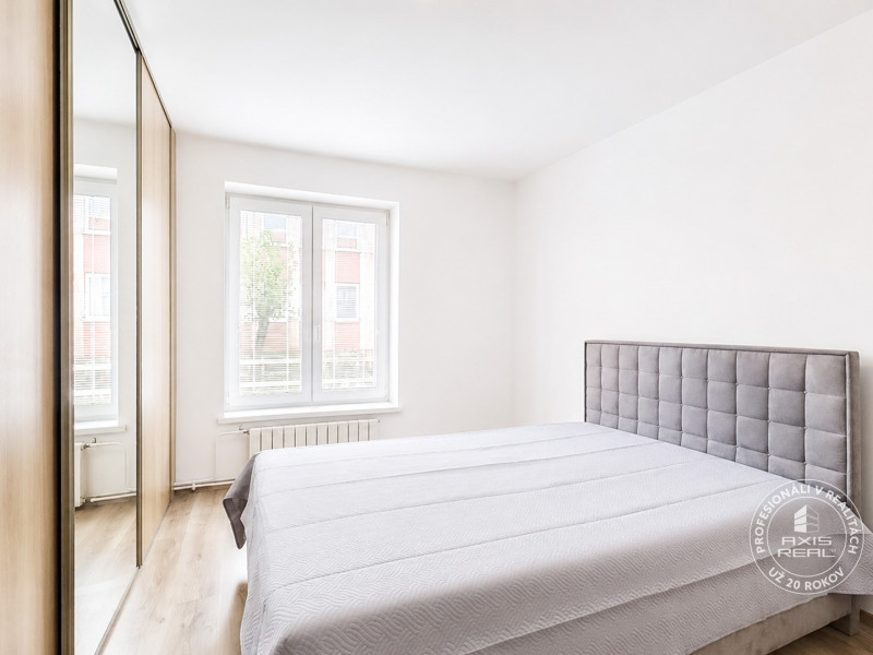 Sale One bedroom apartment, One bedroom apartment, Obrancov mieru, Sta