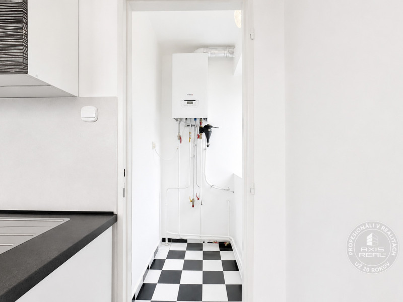 Sale One bedroom apartment, One bedroom apartment, Obrancov mieru, Sta