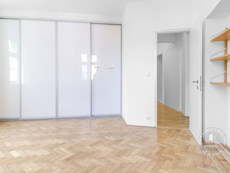 Rent Two bedroom apartment, Two bedroom apartment, Jelenia, Bratislava