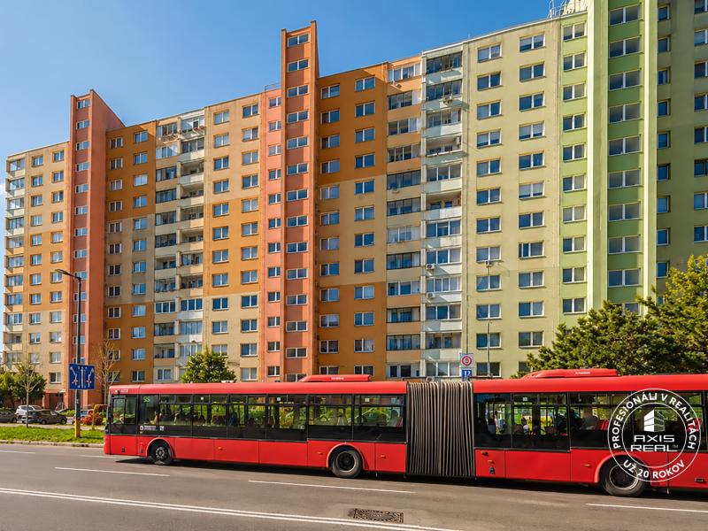  3-izbový byt na predaj | Námestie Hraničiarov | Petržalka