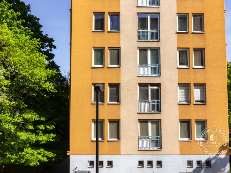  Moderný 2,5i byt s lodžiou a balkónom pri Račianskom mýte