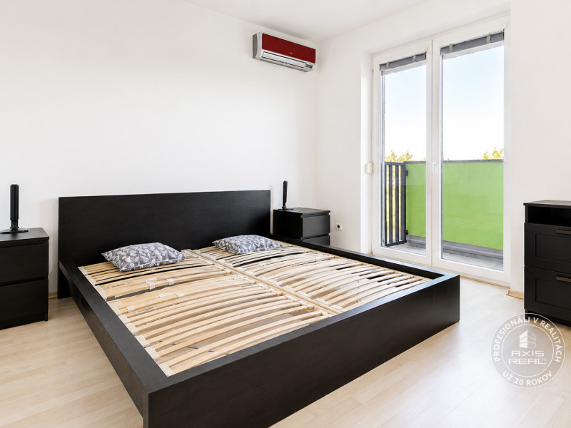 Rent One bedroom apartment, Vincenta Šikulu, Stupava, Slovakia