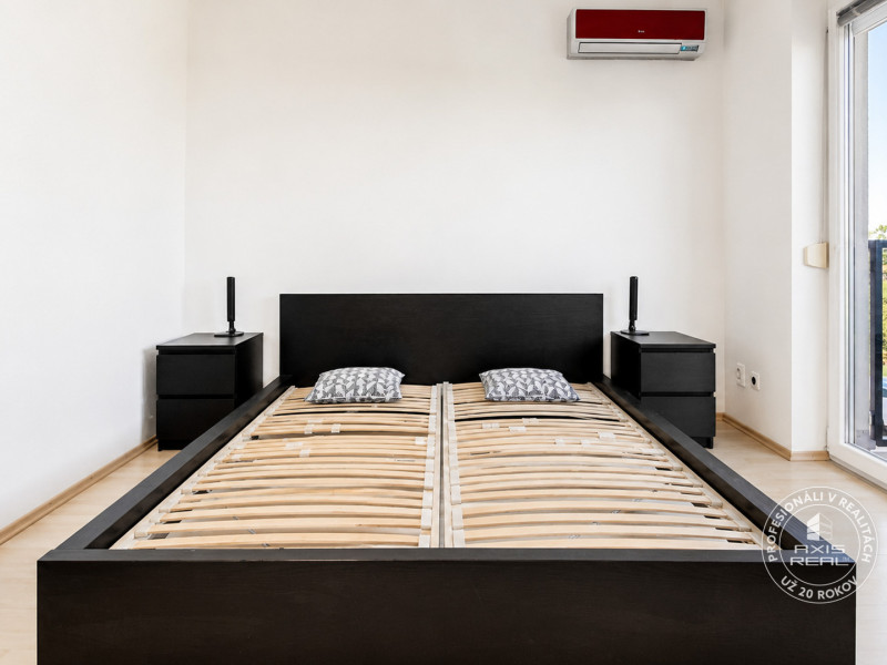 Rent One bedroom apartment, Vincenta Šikulu, Stupava, Slovakia