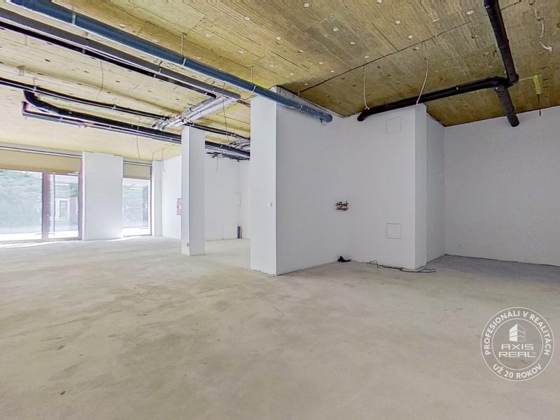   Dunajská obch. priestor 107 m2 z ulice, novostavba, garáž