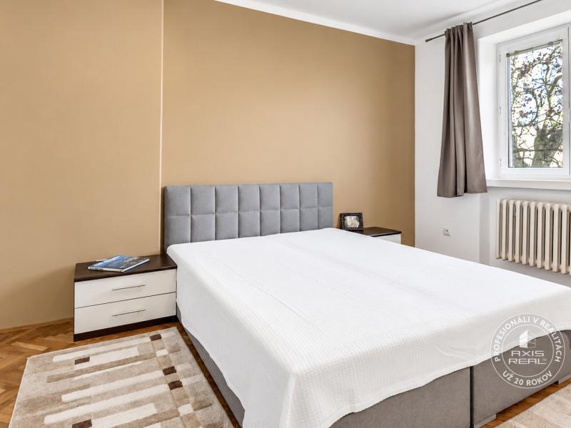  2i zariadený, balkón, pivnica, výťah, pri Horskom Parku