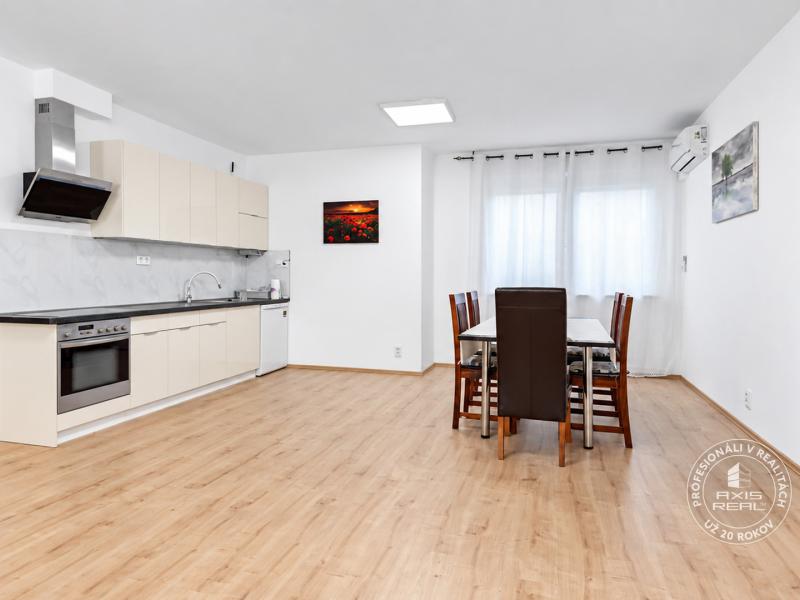  2-i ateliér, TERASA, NOVOSTAVBA, KOLIBA, Pod Vtáčnikom