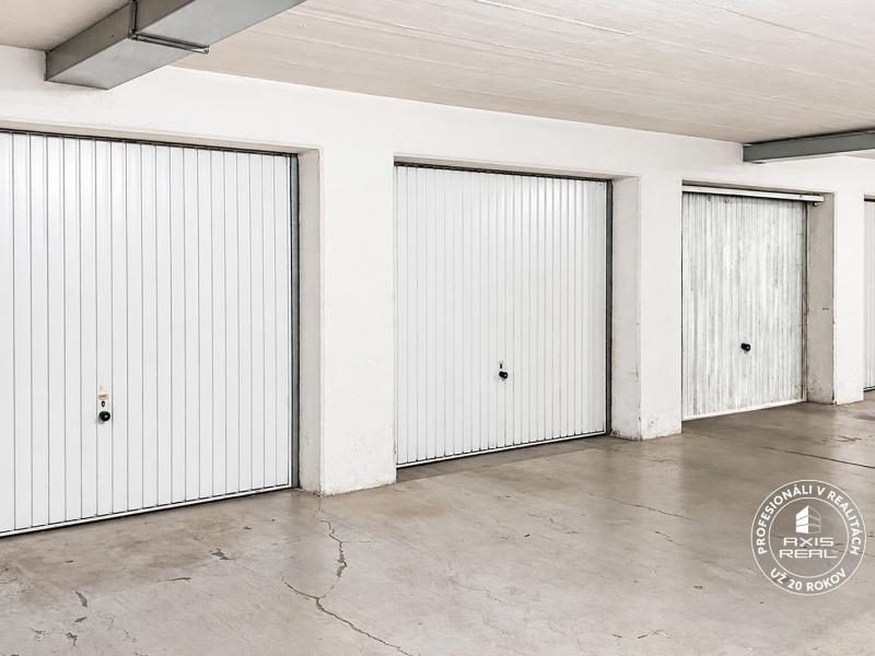  3-izbový byt + 2 x garáž, BA IV. Dúbravka, Cabanova ulica