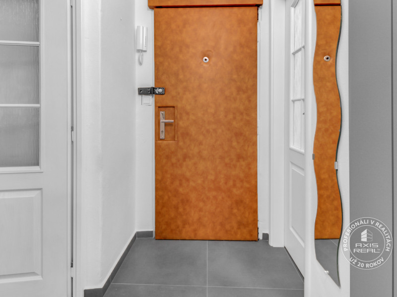 Rent One bedroom apartment, BALCONY, Bratislava