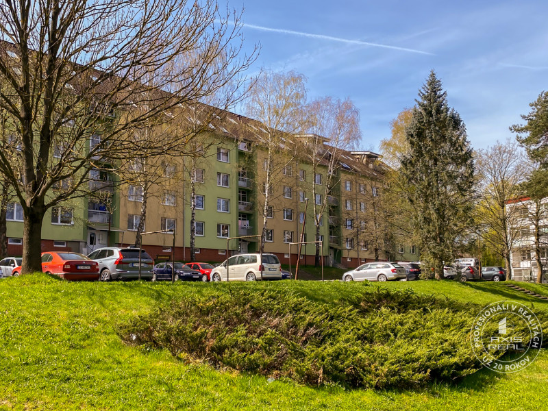  Slnečný 2-izb. byt s lodžiou, Stará Ľubovňa, Okružná ul.