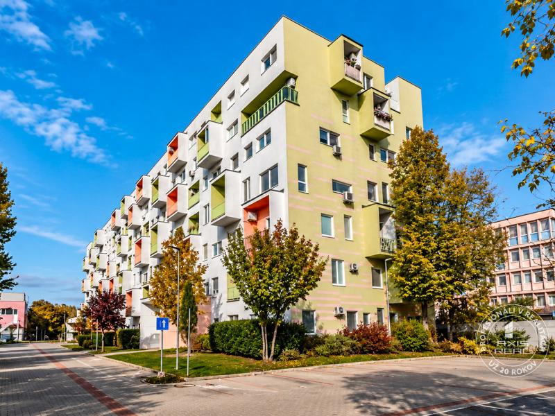 Sale Single studio, Single studio, Vietnamská, Bratislava - Ružinov, S