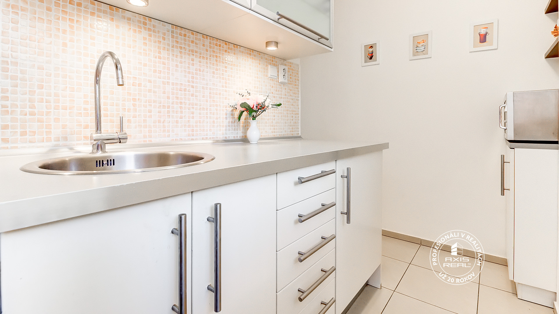 Studio, Medená, Sale, Bratislava - Staré Mesto, Slovakia | Axis real